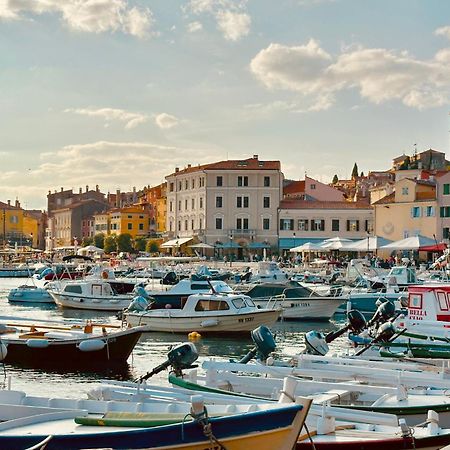 Studios Notte Sul Porto Rovinj Buitenkant foto
